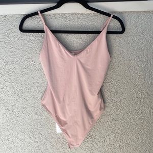 Aritzia Babaton Maven Bodysuit